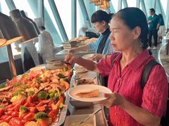 -广州塔璇玑地中海自助旋转餐厅