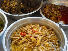 -特色东香泥鳅面螺丝面(金马小区店)