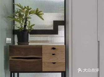 150㎡复式充满艺术氛围装修，楼下不设一丝遮拦，楼上才是