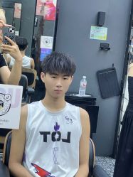 -藤野造型专业烫染接发