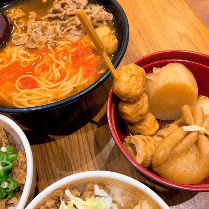 食其家(南京景枫店)-"食其家,景枫楼下最为火爆的快餐店之一,一.