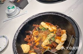 Signature Iron Pot Chicken Stew