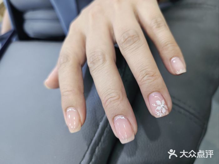 灰姑娘美甲美睫馆(莱蒙商业中心店)图片