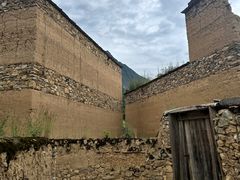 -萝卜寨羌文化生态旅游区