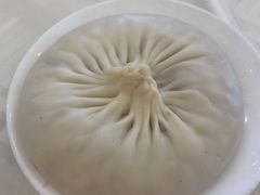 蟹黄汤包-怡园饭店-餐厅(四望亭店)
