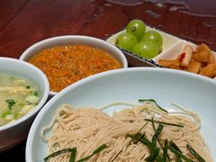 -裕兴记•蟹黄面馆(人民广场店)