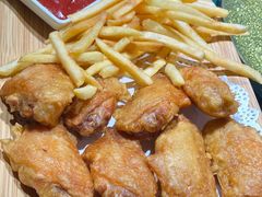 鸡翅薯条-叶派龙虾•招牌香辣蟹·海鲜(中海国际店)