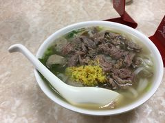 -华威达牛庄(黄埔大道西店)