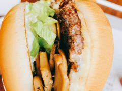 蘑菇牛肉汉堡-FATBURGER 特富客汉堡(外交公寓店)