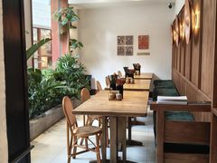 -银米·云南传统过桥米线(双廊黑金冠店)