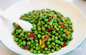 Sour Cabbage and Green Beans
