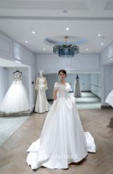 -MANLI BRIDAL婚纱