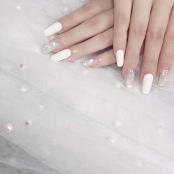 -艾珂·美甲美睫