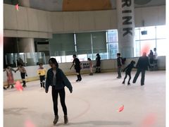 -冠军冰场CHAMPION RINK(百联又一城店)