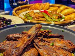 -粉墨特色菜·烧烤音乐酒馆