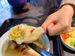 刀鱼馄炖-阿姨食堂