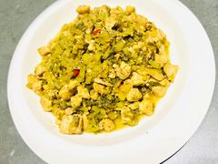 雪里红炒鱼籽-佬太公海鸭·海鲜大排档(上海总店)