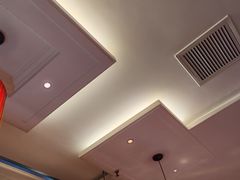 -山河屯铁锅炖(哈西站店)