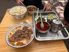 -刘二永香羊肉面庄(长安店)