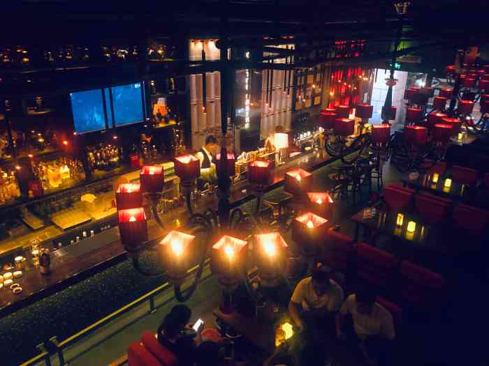 昆明五华区酒吧图片