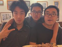 -奥斯特牛排馆(美第奇宫店)