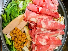 部队锅-MI WU FACTORY米屋美食工厂餐厅(绿地店)