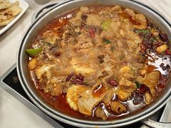 -彭记铁锅肥肠(东四总店)