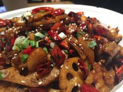 -胡桃里音乐酒馆(郴州友阿国际广场店)
