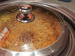 -袁小二大东北铁锅炖(吉祥村总部)