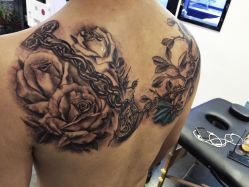 植物-蜉蝣刺青纹身定制