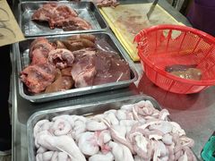 -标记美食新鲜猪杂(兴南大道店)
