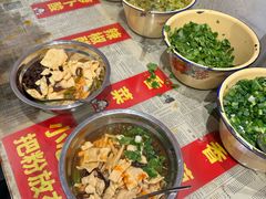 -柳州肥姨妈大骨螺蛳粉(万达中心店)