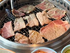 -拾勝牛·江景安格斯烧肉放题(江湾阳光天地店)