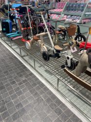 -国际蓝孩(万象天地店)