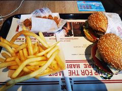 -The Habit Burger Grill 哈比特汉堡(复兴soho店)