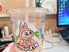 -证大大拇指广场(芳甸路店)