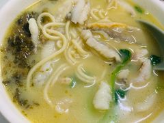 -明呈黄鱼面馆(斜土路店)