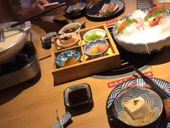 -綱元·海鲜豆捞(明州里店)