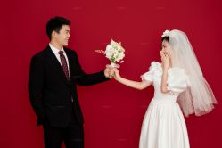 -雪中彩影婚纱摄影·微光艺术中心