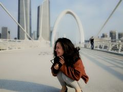 -南京眼步行桥