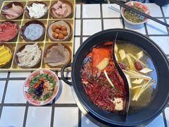 菌汤番茄锅-贰回巷火锅馆(钟楼店)