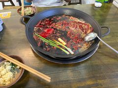 -黄潇洒老火锅(九眼桥宏济巷店)