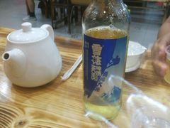 -老街烧烤大排档·地道湖北菜·龙虾馆(汉口火车站店)
