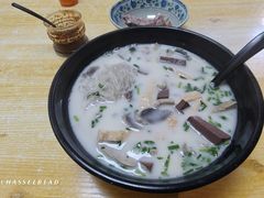 -津津老鸭粉丝馆(正东路店)