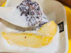 芒果白雪黑糯米甜甜-满记甜品(苏州中心店)