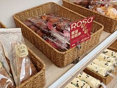 -罗莎蛋糕(钱江店)