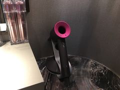 -浅深(世茂滨江精品店)