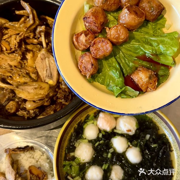 来东山怎么能不吃一次这姜母鸭呢！！！