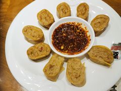 -青瓦餐厅·生鱼片·韩园烤肉(西塔店)