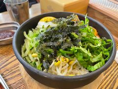 韩是拌饭-吴草鸡爪오초닭발韩食堂(融恒盈嘉中心店)